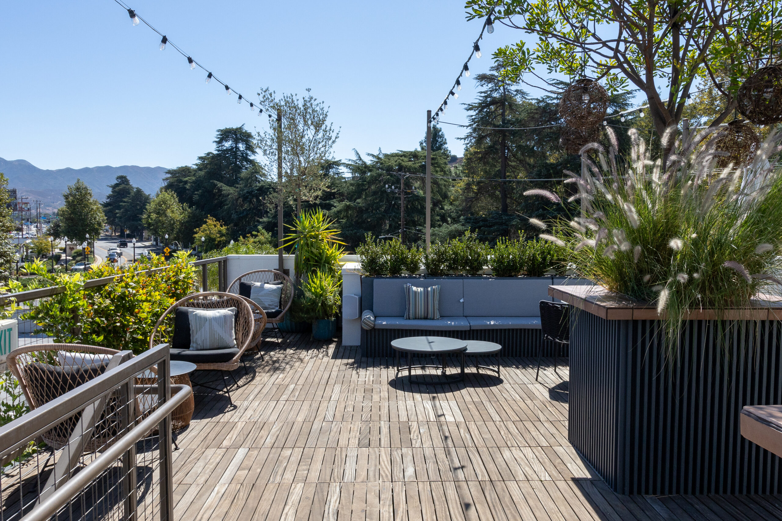 Hart and Main's outdoor seating area with stunning views of the San Fernando Foothills and Hart Park